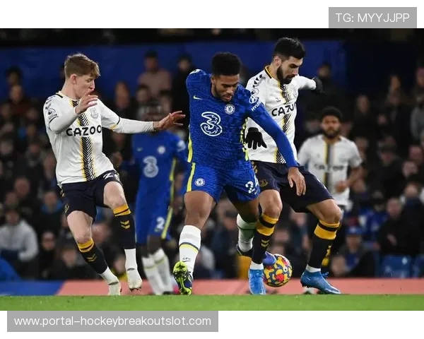 雷恩3-1逆转布雷斯特:下半场三球逆转展现主场韧性 雷恩3-1逆转布雷斯特:下半场三球逆转展现主场韧性