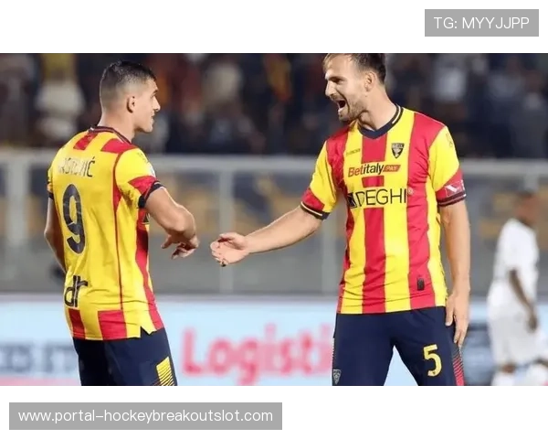 莱切vs科莫：升班马对决，帕斯领衔中场组织核心